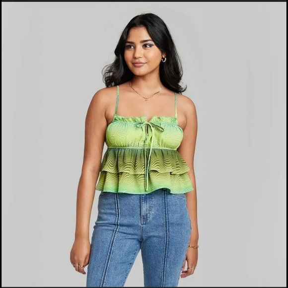 NWT Wild Fable Women's Tiered Ruffle Green Wave Tank Top Size Large - Picture 1 of 12